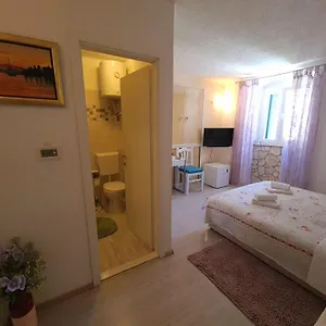 Gasthof Private In The Center Of, Split